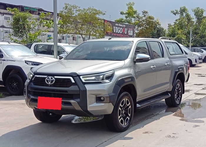 TOYOTA