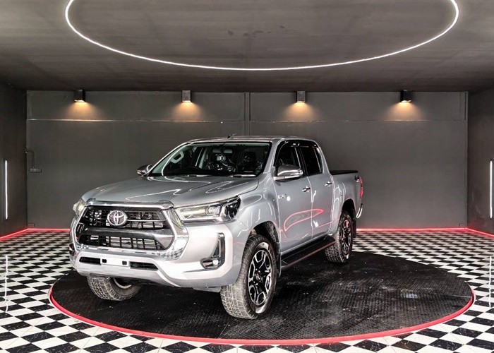 TOYOTA