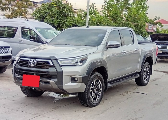 TOYOTA