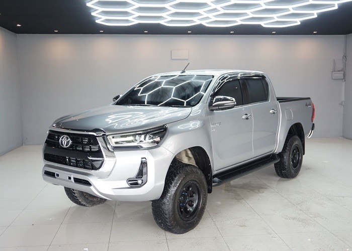 TOYOTA