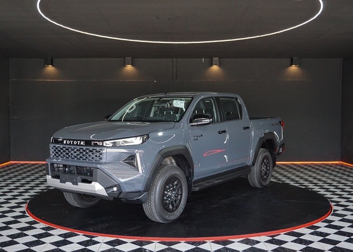 TOYOTA