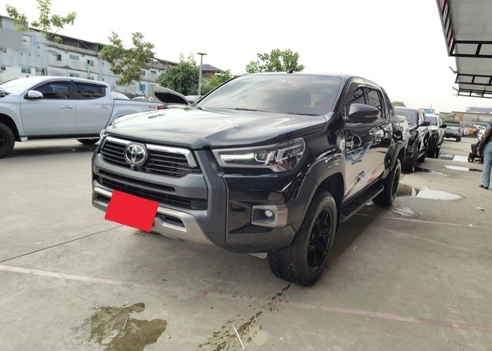 TOYOTA