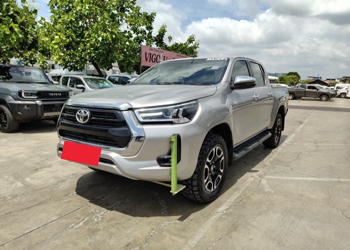 TOYOTA
