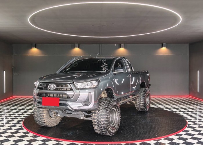 TOYOTA