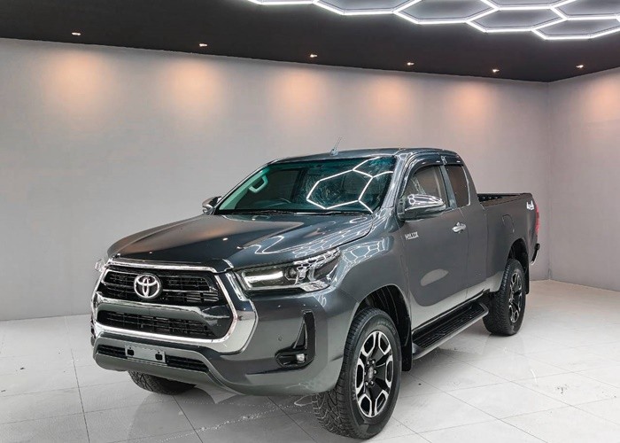 TOYOTA
