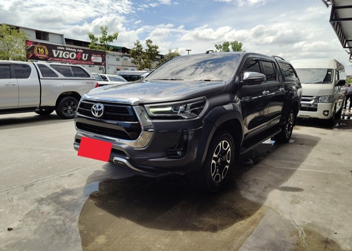TOYOTA