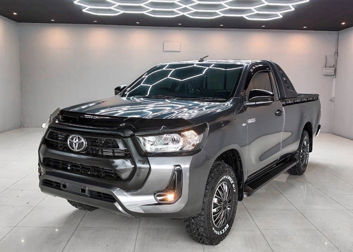 TOYOTA