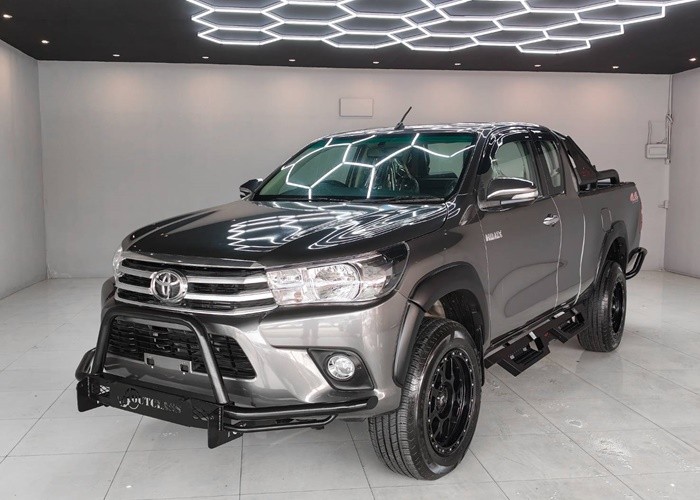 TOYOTA