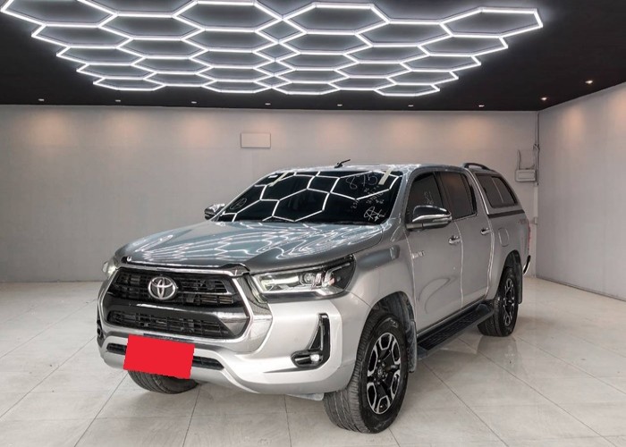 TOYOTA