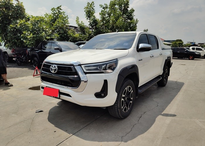 TOYOTA