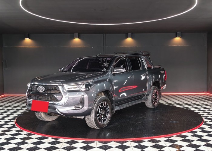 TOYOTA