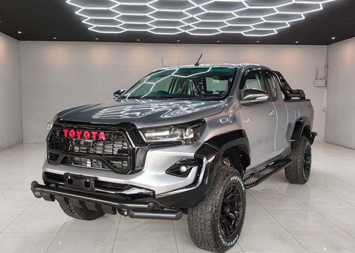 TOYOTA